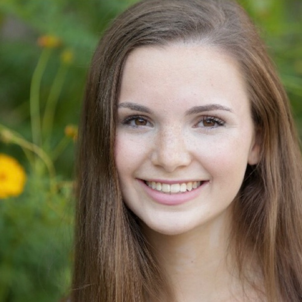 Meet your Posher, Lila